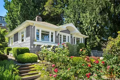 707 Lake Washington Boulevard S, Seattle, WA 98144 - Photo 1