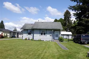 836 Nelson St, Sedro Woolley, WA 98284 - Photo 1