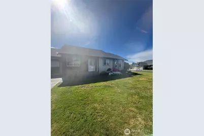 880 N Oxford Way, Sequim, WA 98382 - Photo 1