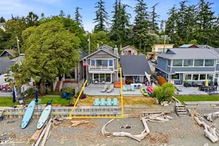 868 Juniper Pointe Ln, Camano Island, WA 98282 - Photo 1