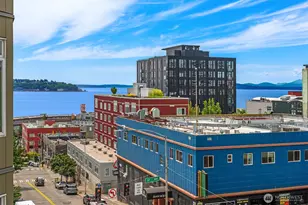 2414 1st Ave, Seattle, WA 98121 - Photo 1