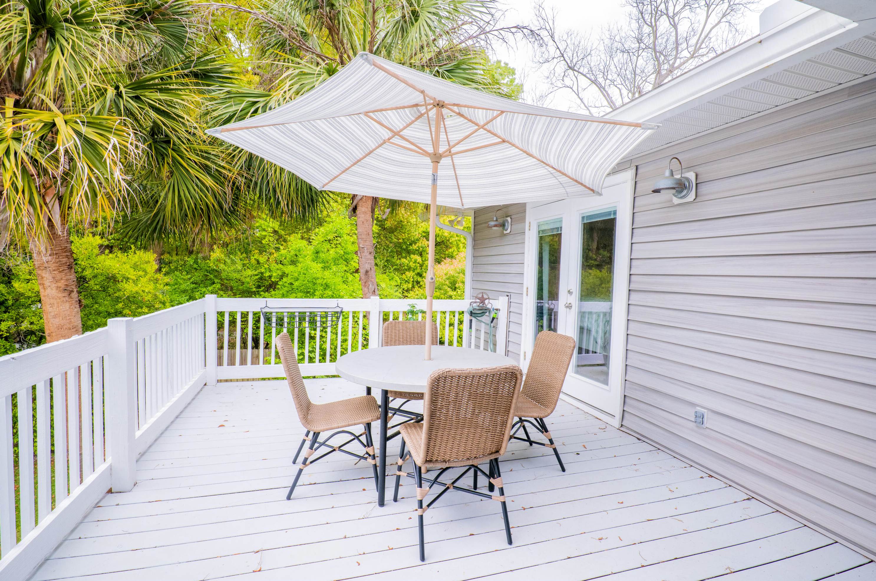 221 Mill Creek Dr, Charleston SC  29407 exterior