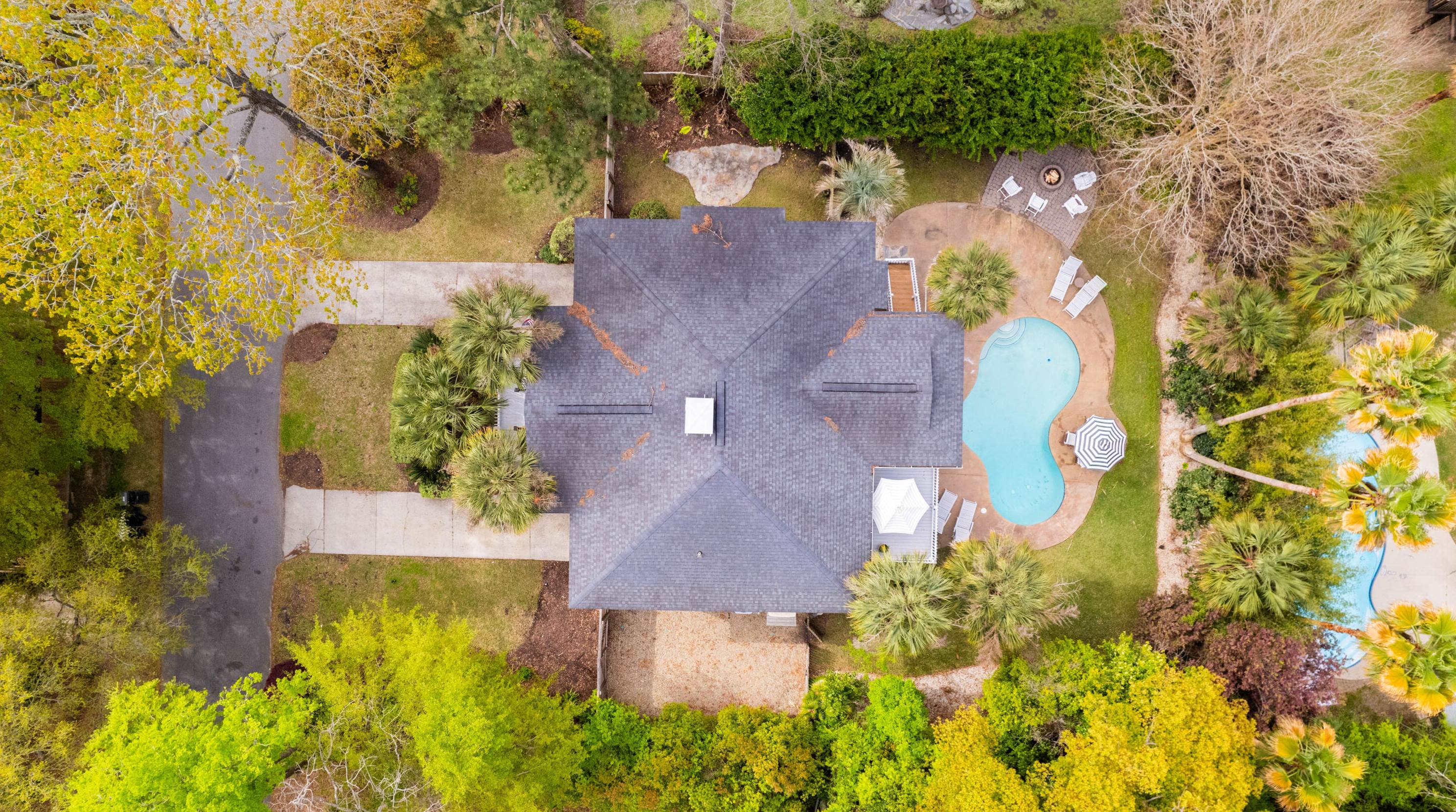 221 Mill Creek Dr, Charleston SC  29407 exterior
