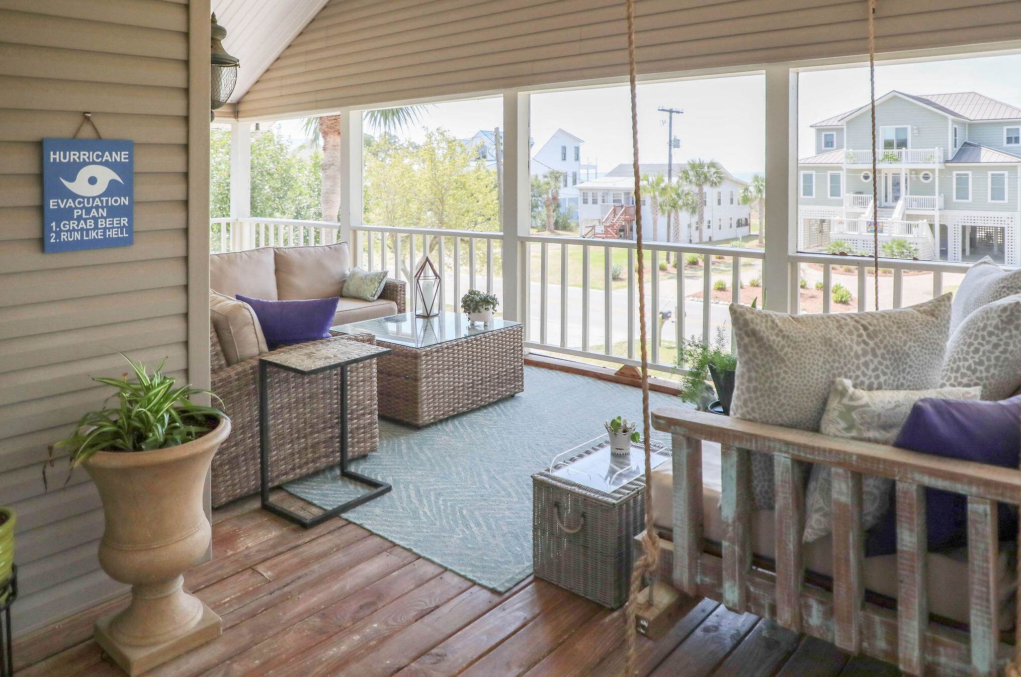 3119 Palmetto Blvd, Edisto SC  29438-3566 exterior