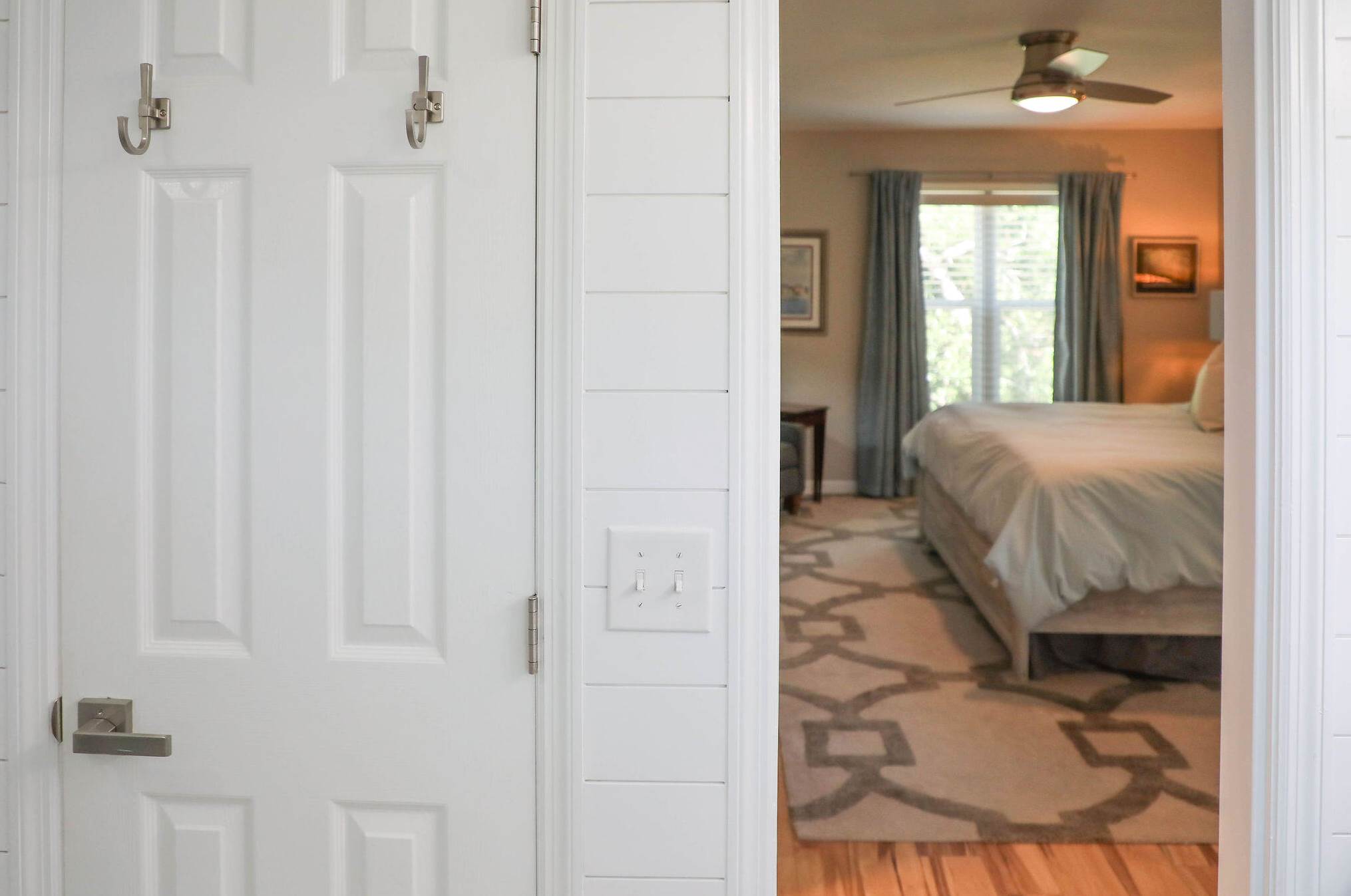 3119 Palmetto Blvd, Edisto SC  29438-3566 exterior