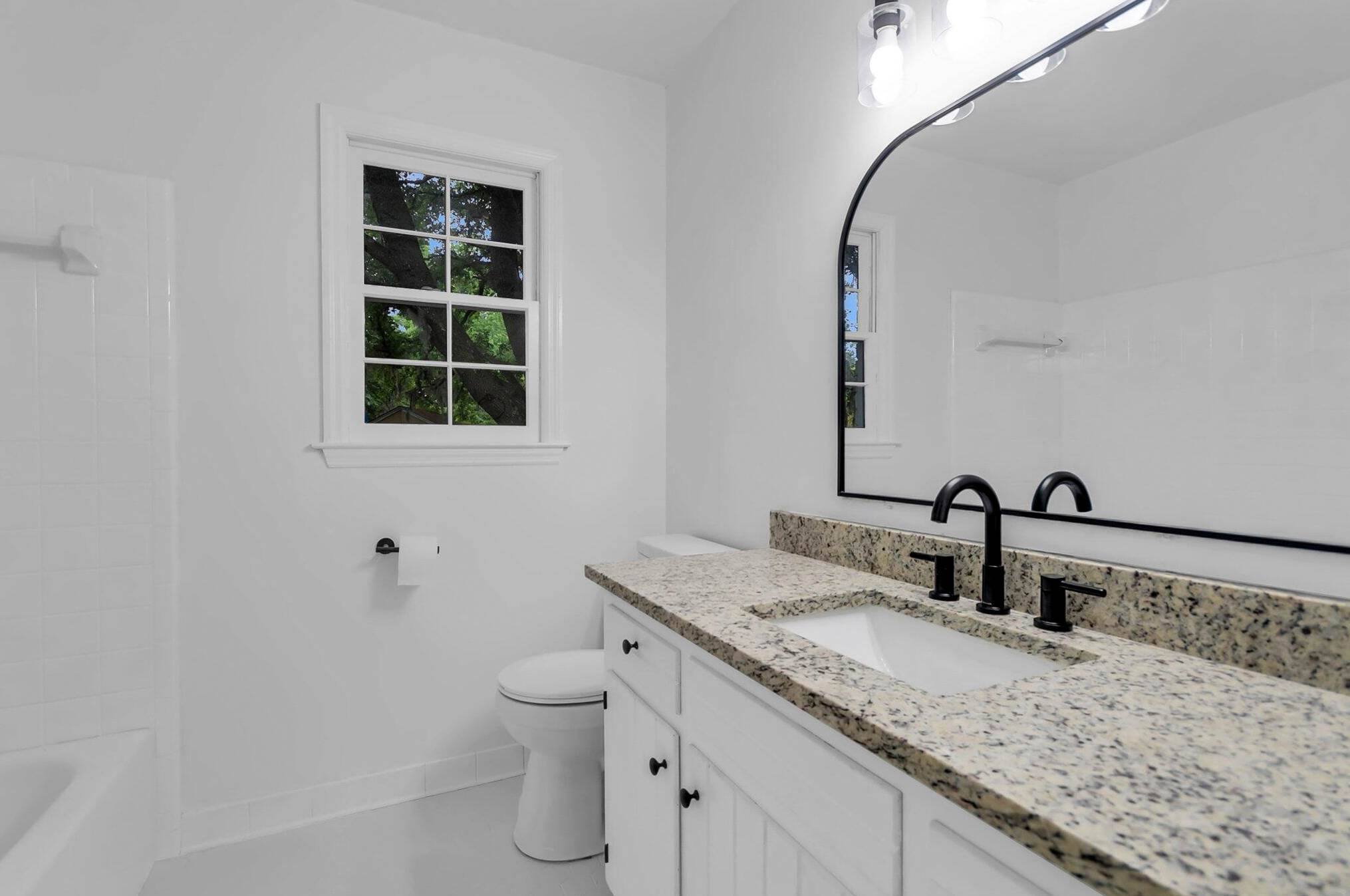 4317 Cheviot Dr, Charleston SC  29418-5204 exterior