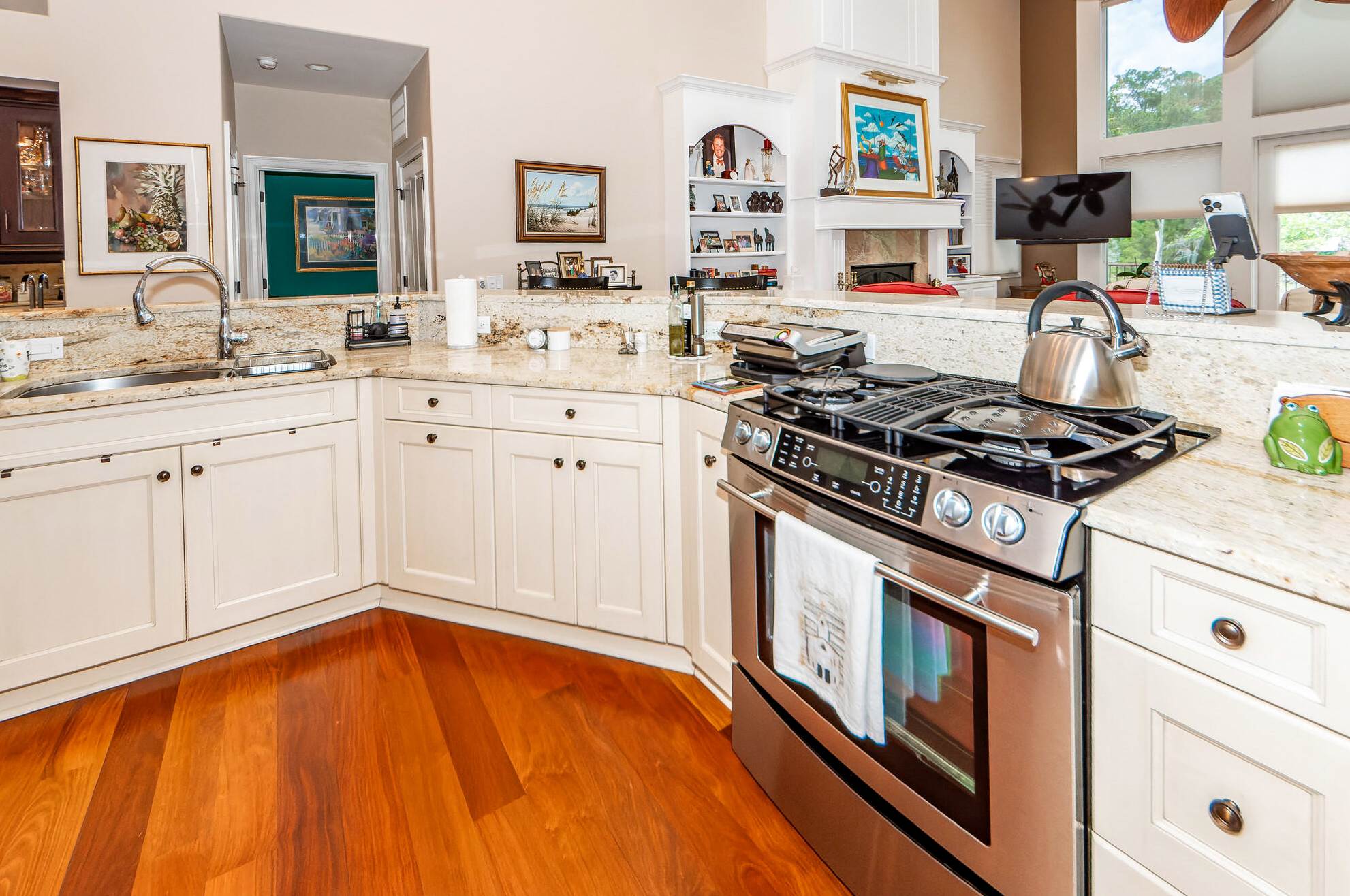 2128 Rookery Ln, Charleston SC 29414-5355 exterior