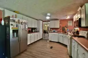 301 Old Pocotaligo Rd, Yemassee, SC 29945 - Photo 7