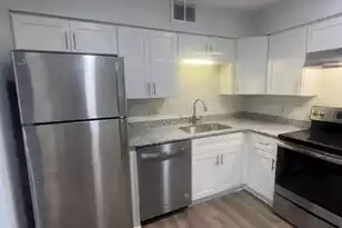 101 Menlo Dr, Columbia, SC 29210 - Photo 9