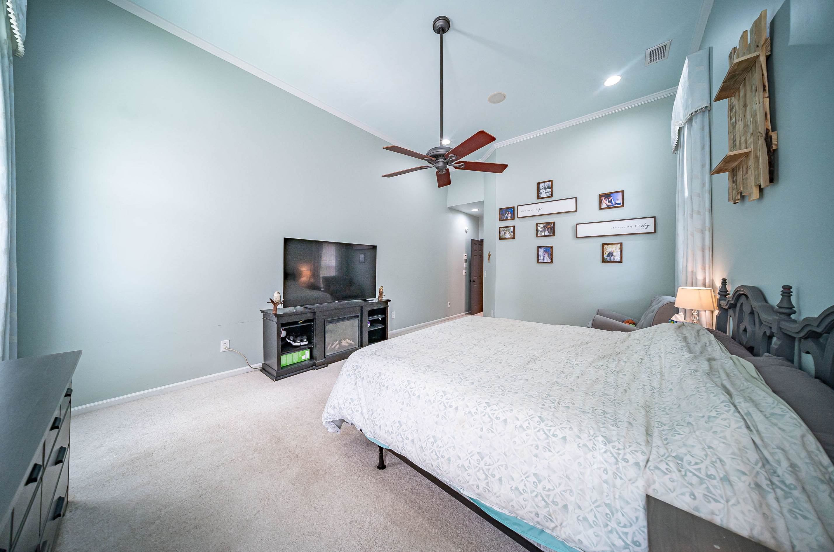 421 Blue Jasmine Ln, Charleston SC 29414-9060 exterior