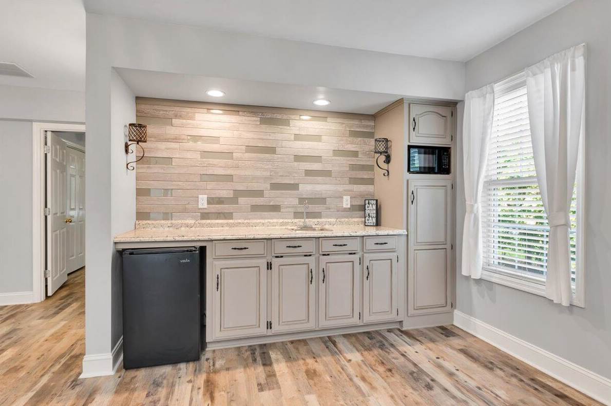 234 Ashmont Dr, Charleston SC 29492-7811 exterior