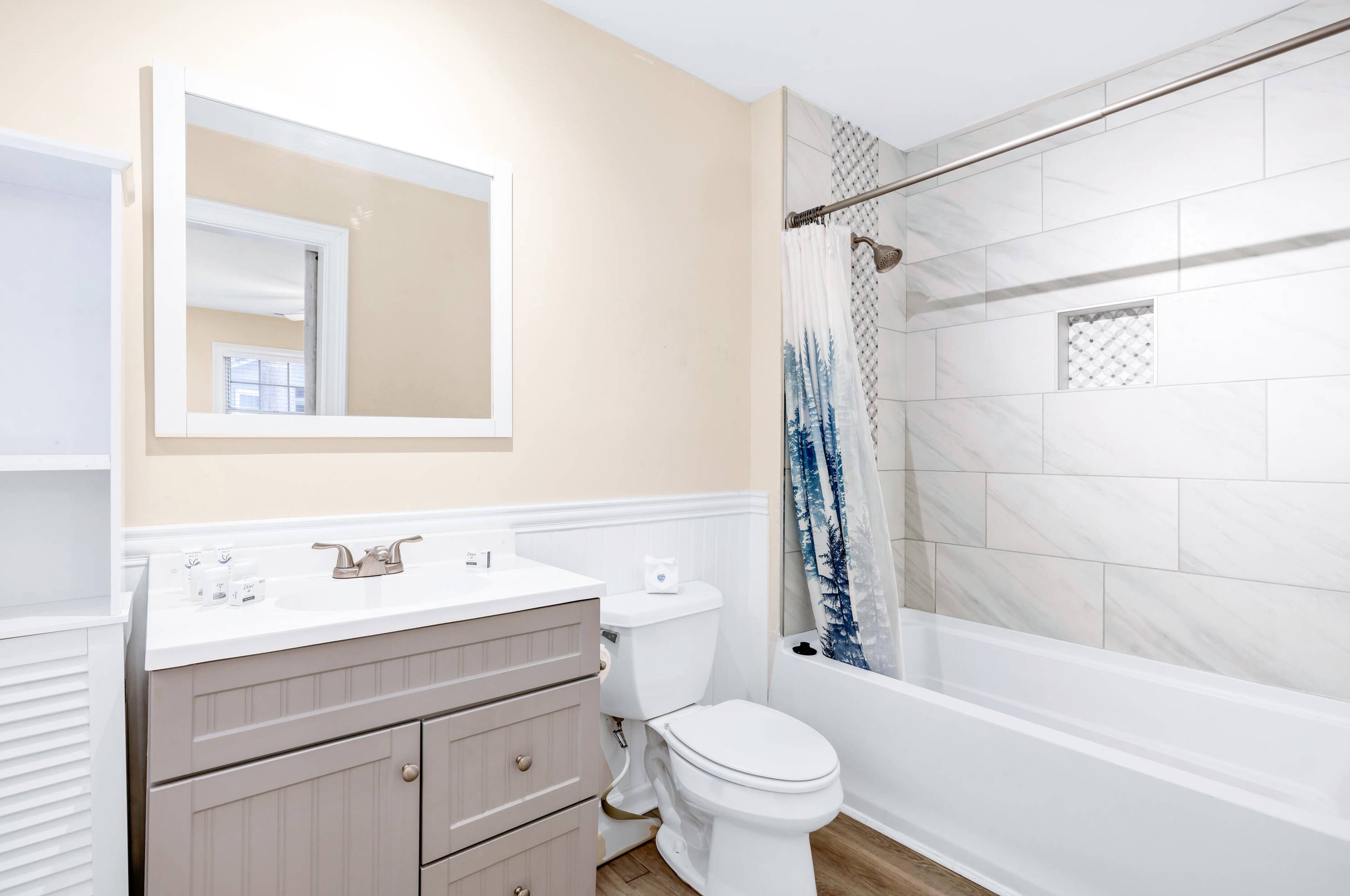 1208 Jones St, Charleston SC 29410-2728 exterior