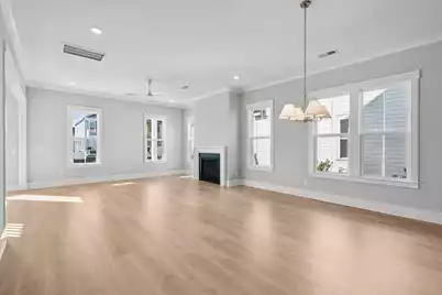 744 Blueway Avenue, Summerville, SC 29486 - Photo 7