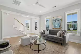 744 Blueway Ave, Summerville, SC 29486 - Photo 9
