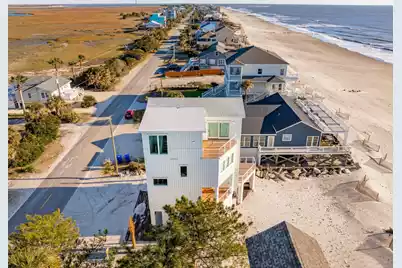 1579 Ashley Avenue E, Folly Beach, SC 29439 - Photo 47