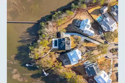 3917 Delinger Drive, Mount Pleasant, SC 29466 - Photo 5