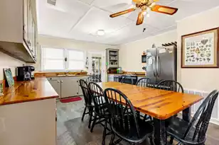 609 Palmetto Blvd, Edisto Beach, SC 29438 - Photo 3