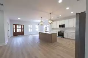 105 Mayfair Ct, Summerville, SC 29485 - Photo 9