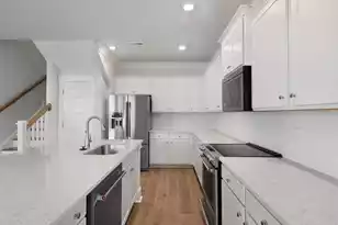 215 Ter Vw Dr, Summerville, SC 29486 - Photo 17