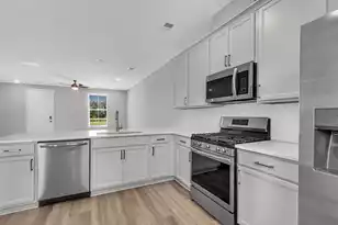 221 Abercom Pl Dr, Moncks Corner, SC 29461 - Photo 35