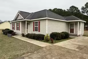 146 Lombardi Ct, Orangeburg, SC 29118 - Photo 3