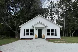 522 Miracle Dr, Eutawville, SC 29048 - Photo 3