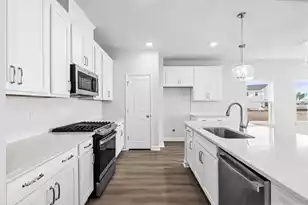 643 Cottage Landing Dr, Summerville, SC 29485 - Photo 17