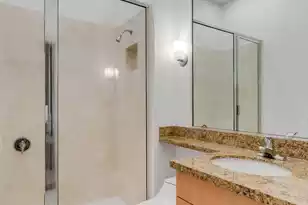 90 Bay Street E, Charleston, SC 29401 - Photo 21