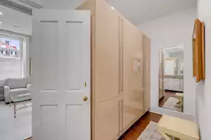 90 Bay Street E, Charleston, SC 29401 - Photo 33