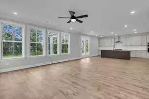 747 Maynard Ln, Summerville, SC 29486 - Photo 19