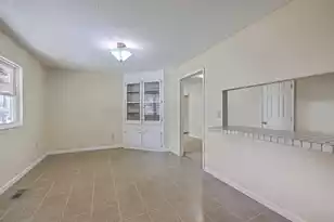 106 Mayrant St, Summerville, SC 29483 - Photo 15