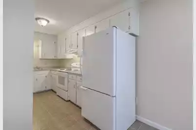 106 Mayrant Street, Summerville, SC 29483 - Photo 17