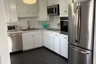 682 McCants Dr Dr, Mount Pleasant, SC 29464 - Photo 9