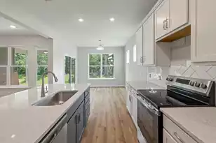 351 Blue Oak Dr, Moncks Corner, SC 29461 - Photo 9