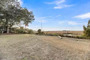 702 Erie Ave E, Folly Beach, SC 29439 - Photo 7