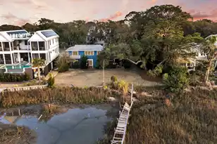 702 Erie Ave E, Folly Beach, SC 29439 - Photo 11