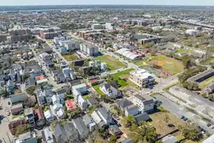 52 Cooper St, Charleston, SC 29403 - Photo 25