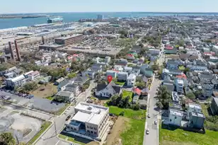 52 Cooper St, Charleston, SC 29403 - Photo 21