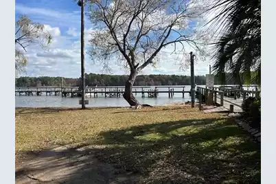 1062 Golf Cart Lane, Summerton, SC 29148 - Photo 3