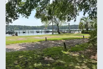 1062 Golf Cart Lane, Summerton, SC 29148 - Photo 5