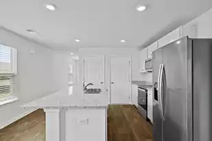 128 Culbertson Ct, Holly Hill, SC 29059 - Photo 5