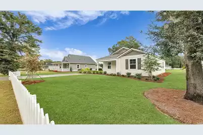 1821 Gordon Road, Summerton, SC 29148 - Photo 3
