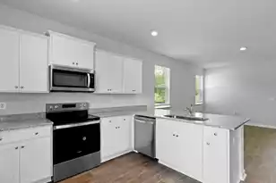 1072 Refuge Wy, Summerton, SC 29148 - Photo 3
