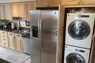 330 Concord St, Charleston, SC 29401 - Photo 7