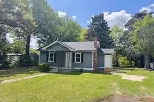 109 Alexander St, Walterboro, SC 29488 - Photo 1