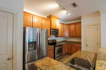 1900 Belle Isle Avenue #102, Mount Pleasant, SC 29464 - Photo 3