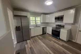 4000 Center Road N, Hartsville, SC 29550 - Photo 3