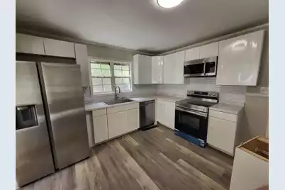 4000 Center Road N, Hartsville, SC 29550 - Photo 5