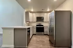 703 Hilchot Dr, Summerville, SC 29486 - Photo 11