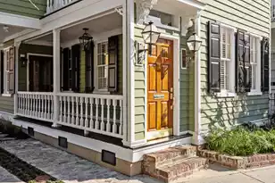 34 Pinckney St, Charleston, SC 29401 - Photo 3